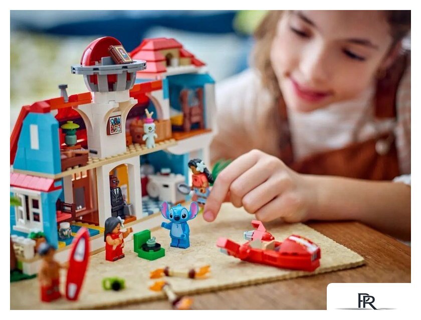 Конструктор LEGO Disney Пляжный домик Лило и Стича 43268 - Изображение №9 — Интернет-магазин ПроЗаказ