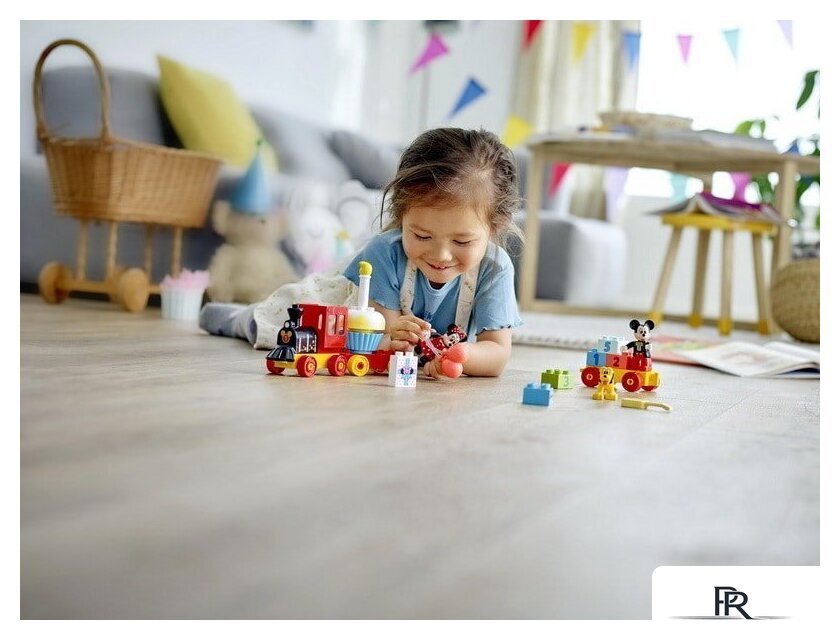 Конструктор LEGO Duplo 10941 Праздничный поезд Микки и Минни - Изображение №18 — Интернет-магазин ПроЗаказ