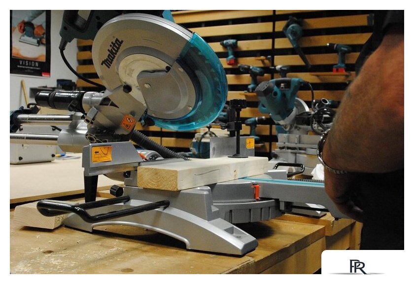 Торцовочная пила Makita LS1018L - Изображение №8 — Интернет-магазин ПроЗаказ