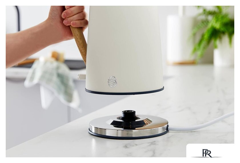 Электрический чайник Swan SK14610WHTN - Изображение №3 — Интернет-магазин ПроЗаказ