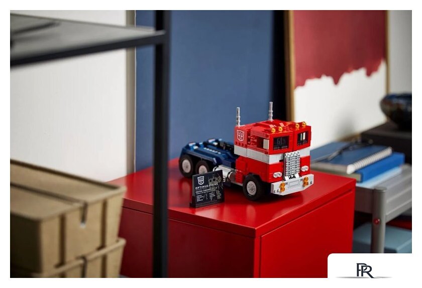 Конструктор LEGO Icons 10302 Оптимус Прайм - Изображение №7 — Интернет-магазин ПроЗаказ