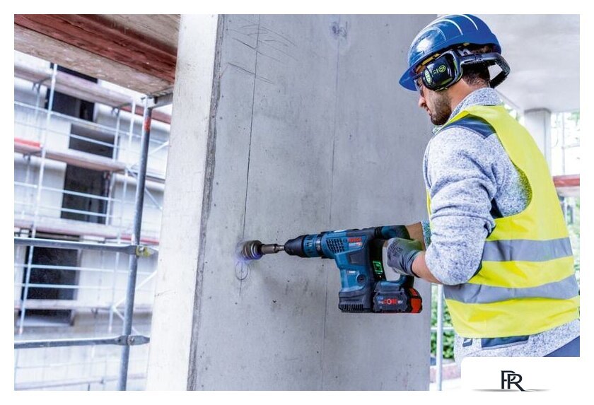 Перфоратор Bosch GBH 18V-36 C Professional 0611915021 (без АКБ, кейс) - Изображение №5 — Интернет-магазин ПроЗаказ