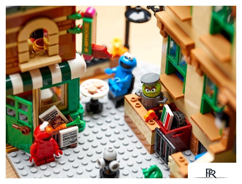 Конструктор LEGO Ideas 21324 Улица Сезам, 123 - Изображение №13 — Интернет-магазин ПроЗаказ