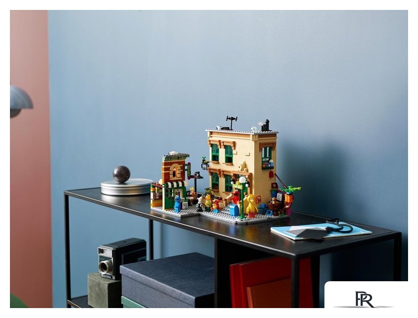 Конструктор LEGO Ideas 21324 Улица Сезам, 123 - Изображение №23 — Интернет-магазин ПроЗаказ