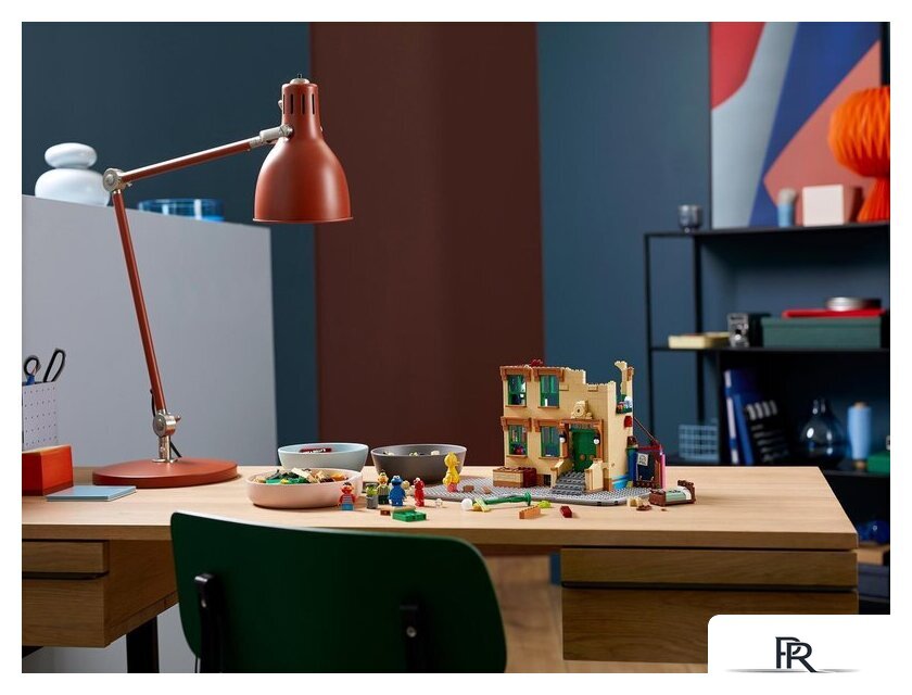 Конструктор LEGO Ideas 21324 Улица Сезам, 123 - Изображение №12 — Интернет-магазин ПроЗаказ