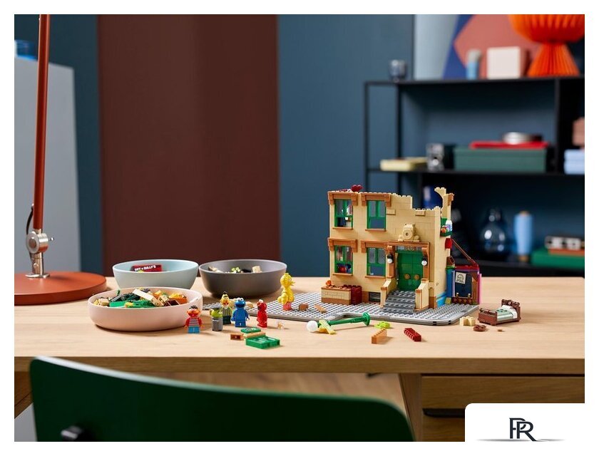 Конструктор LEGO Ideas 21324 Улица Сезам, 123 - Изображение №20 — Интернет-магазин ПроЗаказ