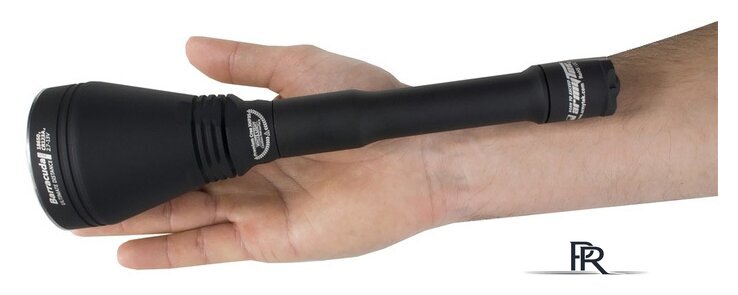 Фонарь Armytek Barracuda Pro v2 XHP35 HI (холодный) - Изображение №8 — Интернет-магазин ПроЗаказ