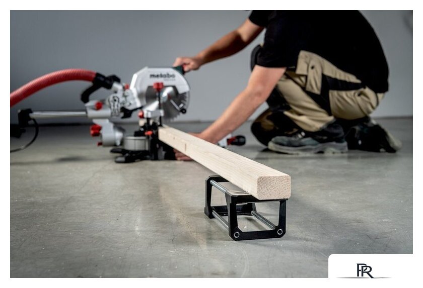 Торцовочная пила Metabo KGS 254 M 613254000 - Изображение №11 — Интернет-магазин ПроЗаказ