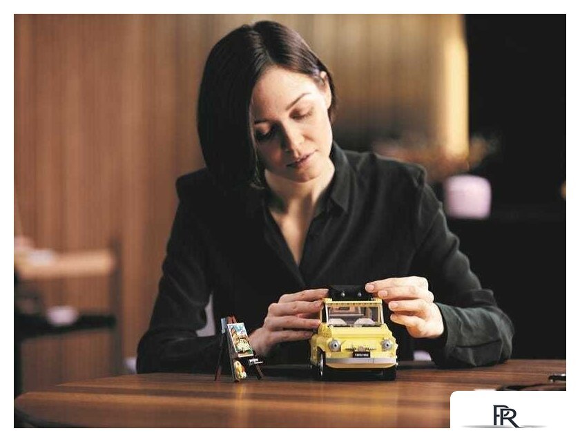 Конструктор LEGO Creator 10271 Fiat 500 - Изображение №12 — Интернет-магазин ПроЗаказ
