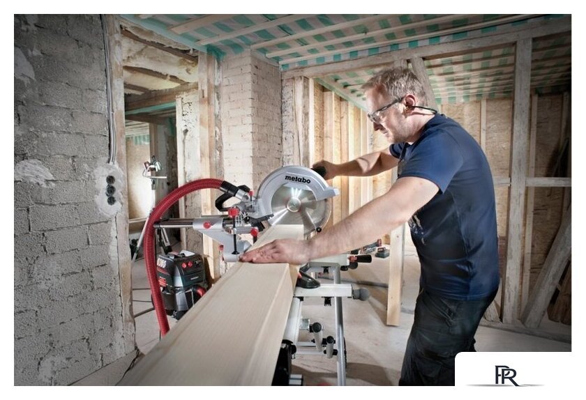 Торцовочная пила Metabo KGS 305 M 619305000 - Изображение №5 — Интернет-магазин ПроЗаказ