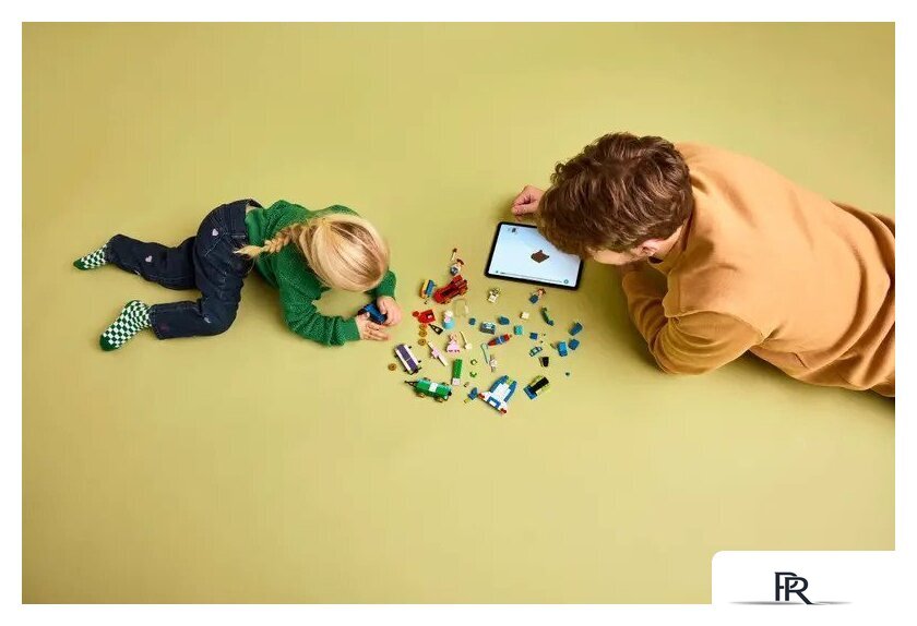 Конструктор LEGO Disney История игрушек: Праздничный поезд и радиоуправл. машинка (43264) - Изображение №9 — Интернет-магазин ПроЗаказ