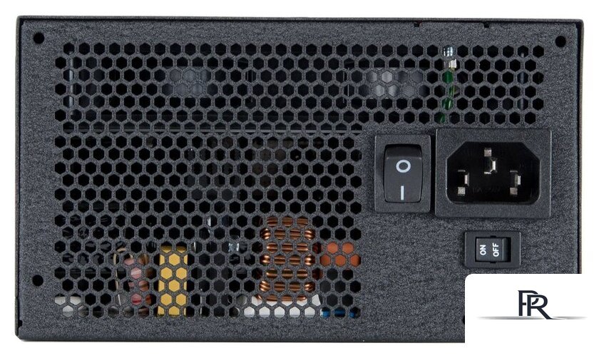 Блок питания Chieftec Chieftronic PowerPlay GPU-1050FC - Изображение №5 — Интернет-магазин ПроЗаказ