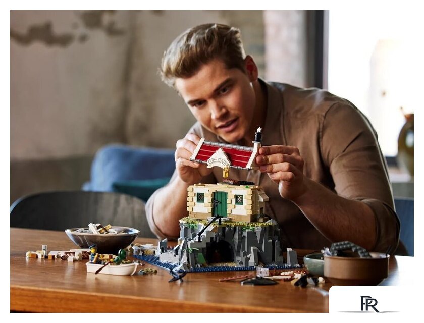 Конструктор LEGO Ideas 21335 Моторизованный маяк - Изображение №7 — Интернет-магазин ПроЗаказ