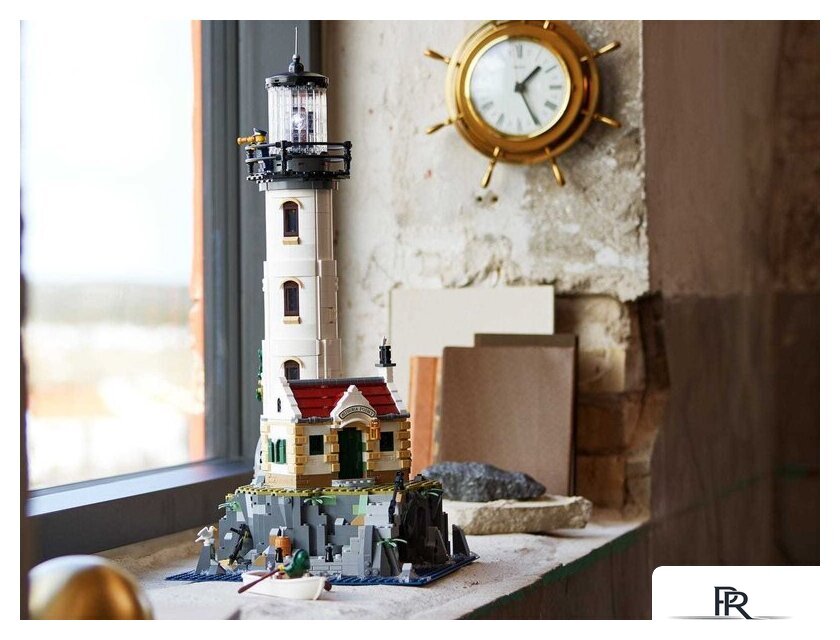 Конструктор LEGO Ideas 21335 Моторизованный маяк - Изображение №9 — Интернет-магазин ПроЗаказ