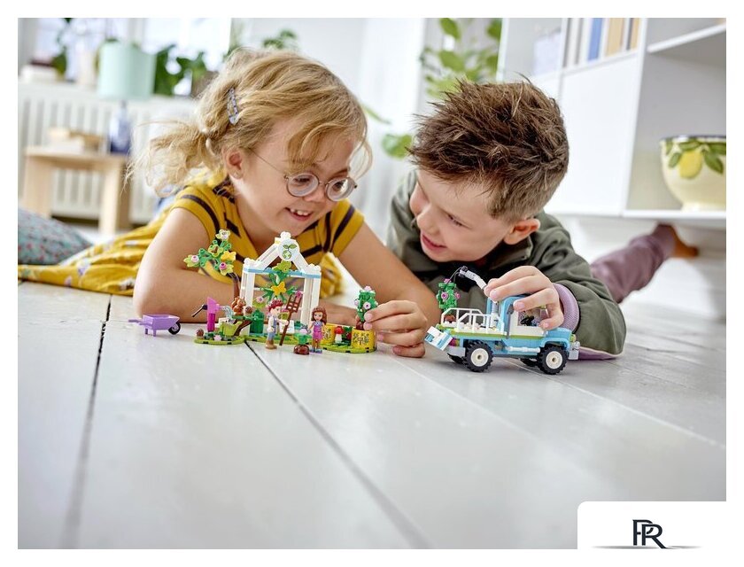 Конструктор LEGO Friends 41707 Машина для посадки деревьев - Изображение №4 — Интернет-магазин ПроЗаказ