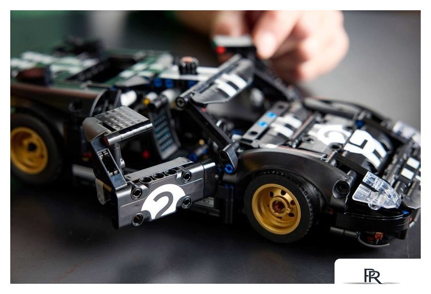 Конструктор LEGO Technic 42223 Гоночный автомобиль Ford GT40 MKII 1966 - Изображение №12 — Интернет-магазин ПроЗаказ
