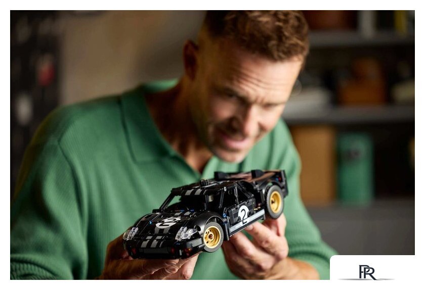 Конструктор LEGO Technic 42223 Гоночный автомобиль Ford GT40 MKII 1966 - Изображение №8 — Интернет-магазин ПроЗаказ