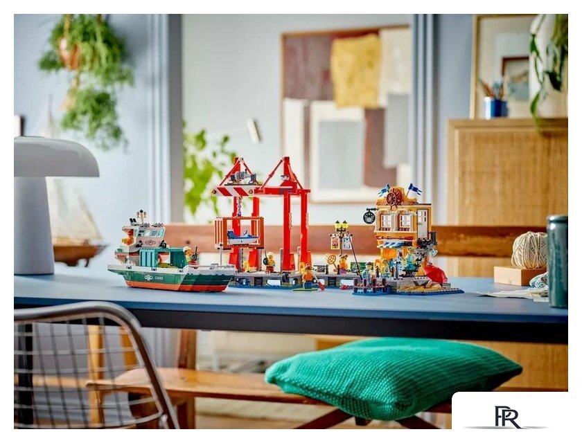 Конструктор LEGO City 60422 Морской порт с грузовым судном - Изображение №12 — Интернет-магазин ПроЗаказ