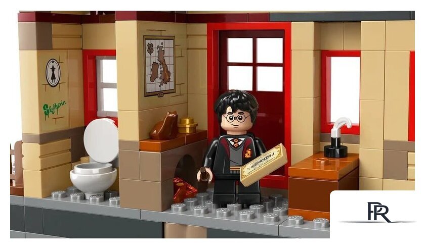 Конструктор LEGO Harry Potter 76423 Поезд Хогвартс-Экспресс со станцией Хогсмид - Изображение №5 — Интернет-магазин ПроЗаказ