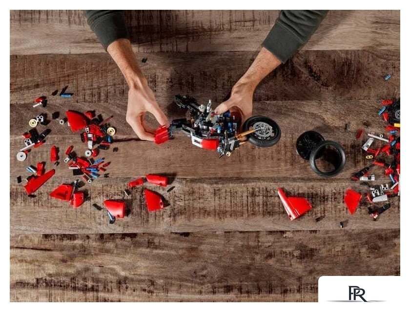 Конструктор LEGO Technic 42107 Ducati Panigale V4 R - Изображение №9 — Интернет-магазин ПроЗаказ