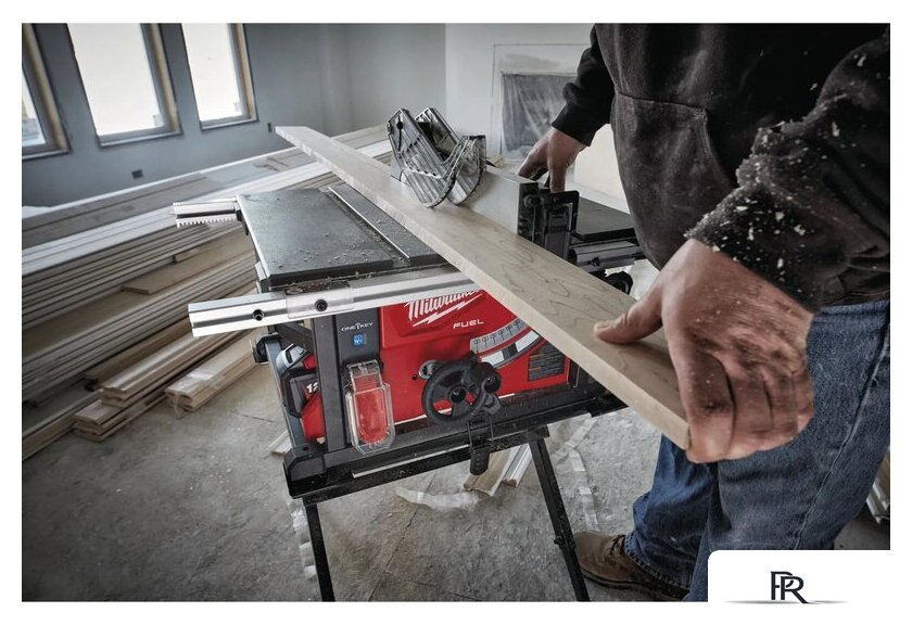 Распиловочный (циркулярный) станок Milwaukee M18 FTS210-121B FUEL One-Key 4933464225 (с 1-им АКБ) - Изображение №9 — Интернет-магазин ПроЗаказ