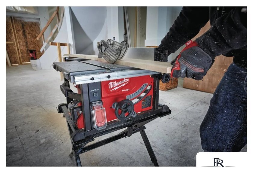 Распиловочный (циркулярный) станок Milwaukee M18 FTS210-121B FUEL One-Key 4933464225 (с 1-им АКБ) - Изображение №10 — Интернет-магазин ПроЗаказ