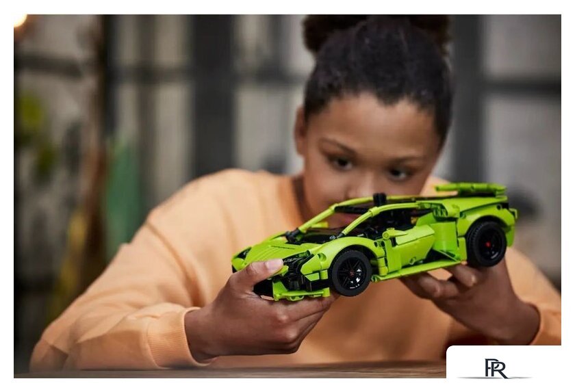 Конструктор LEGO Technic 42161 Lamborghini Huracan Tecnica - Изображение №7 — Интернет-магазин ПроЗаказ