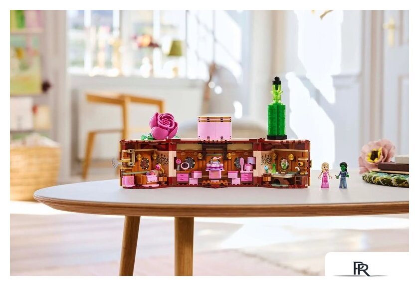 Конструктор LEGO Wicked 75683 Общежитие Глинды и Эльфабы - Изображение №10 — Интернет-магазин ПроЗаказ