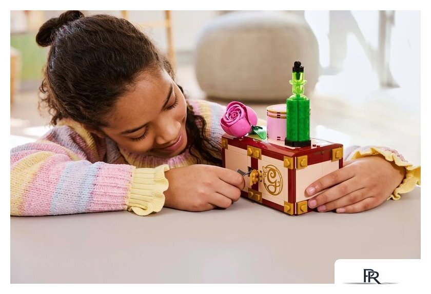 Конструктор LEGO Wicked 75683 Общежитие Глинды и Эльфабы - Изображение №14 — Интернет-магазин ПроЗаказ