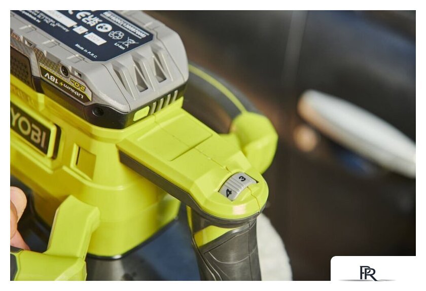 Полировальная машина Ryobi RBP18250-0 5133005541 (без АКБ) - Изображение №4 — Интернет-магазин ПроЗаказ