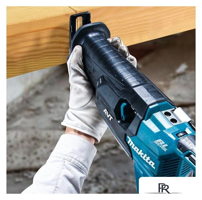 Сабельная пила Makita JR002GZ (без АКБ) - Изображение №8 — Интернет-магазин ПроЗаказ