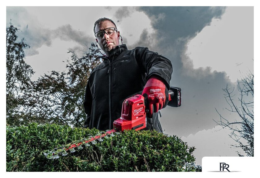 Кусторез Milwaukee M12 FUEL M12FHT20-0 4933479675 (без АКБ) - Изображение №7 — Интернет-магазин ПроЗаказ