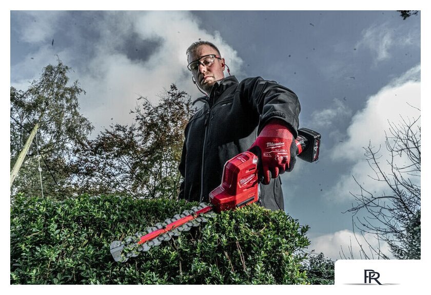 Кусторез Milwaukee M12 FUEL M12FHT20-0 4933479675 (без АКБ) - Изображение №8 — Интернет-магазин ПроЗаказ