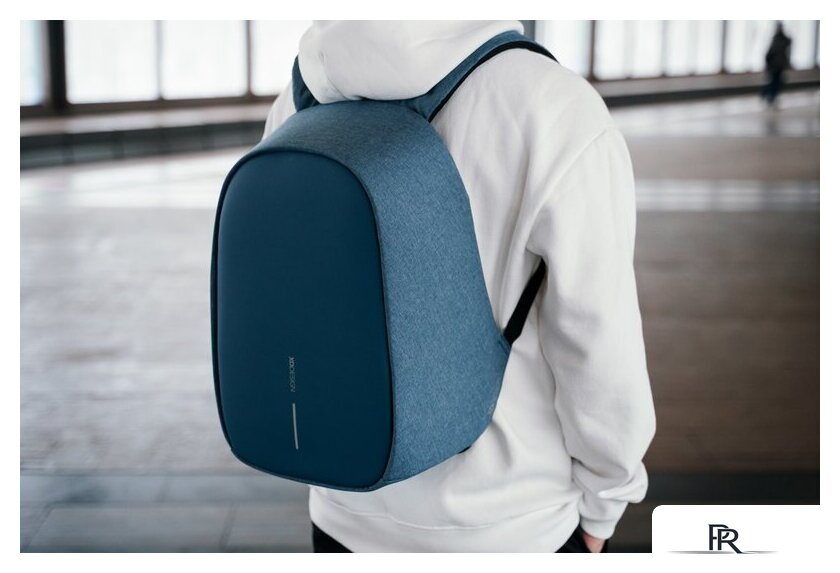 Городской рюкзак XD Design Bobby Hero Regular (голубой) - Изображение №30 — Интернет-магазин ПроЗаказ