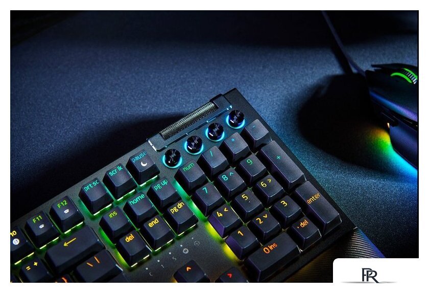 Клавиатура Razer BlackWidow V4 (Razer Green, нет кириллицы) - Изображение №6 — Интернет-магазин ПроЗаказ