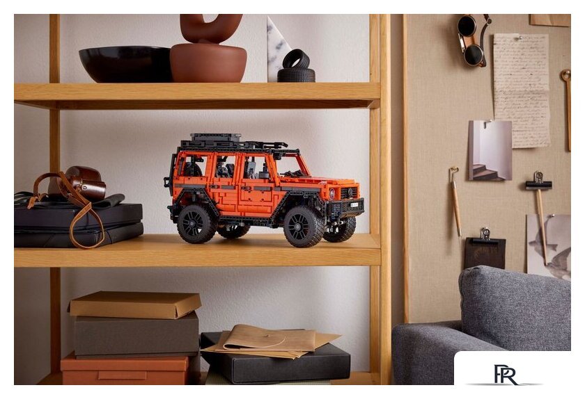 Конструктор LEGO Technic 42177 Профессиональная линейка Mercedes-Benz G500 - Изображение №13 — Интернет-магазин ПроЗаказ