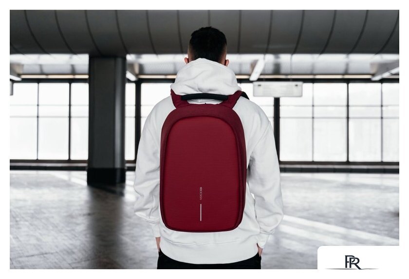 Городской рюкзак XD Design Bobby Hero Regular (красный) - Изображение №22 — Интернет-магазин ПроЗаказ