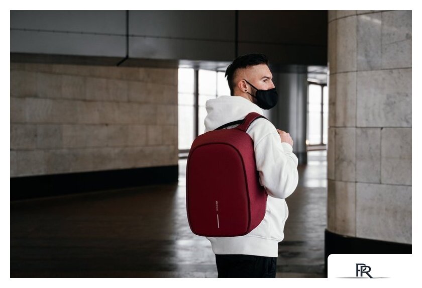 Городской рюкзак XD Design Bobby Hero Regular (красный) - Изображение №35 — Интернет-магазин ПроЗаказ