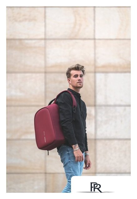 Городской рюкзак XD Design Bobby Hero Regular (красный) - Изображение №42 — Интернет-магазин ПроЗаказ