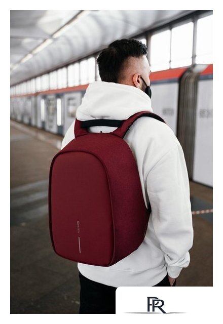 Городской рюкзак XD Design Bobby Hero Regular (красный) - Изображение №28 — Интернет-магазин ПроЗаказ