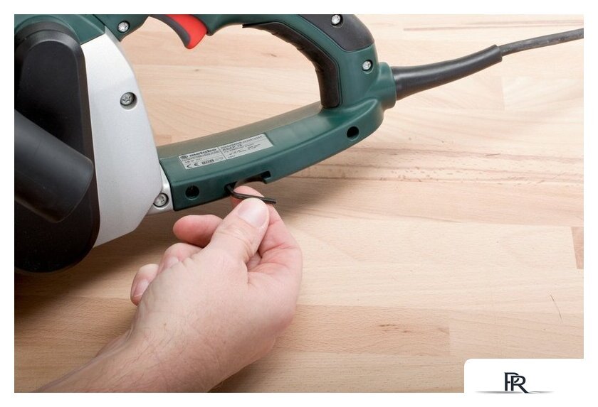 Ленточная шлифмашина Metabo BAE 75 [600375000] - Изображение №9 — Интернет-магазин ПроЗаказ