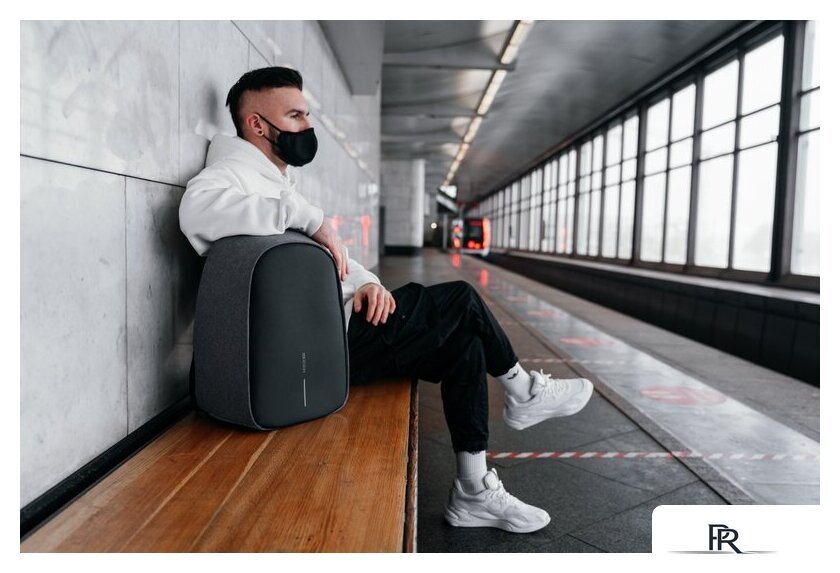 Городской рюкзак XD Design Bobby Hero Regular (серый) - Изображение №39 — Интернет-магазин ПроЗаказ