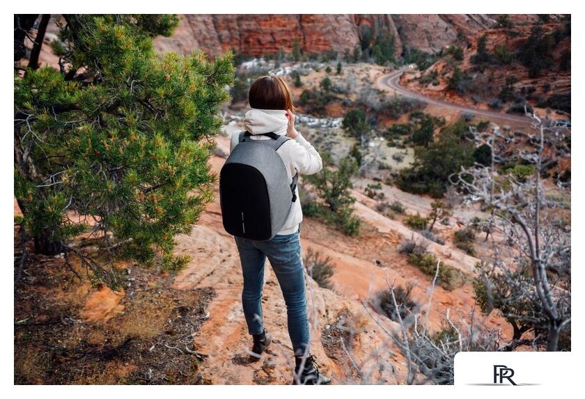 Городской рюкзак XD Design Bobby Hero Regular (серый) - Изображение №21 — Интернет-магазин ПроЗаказ