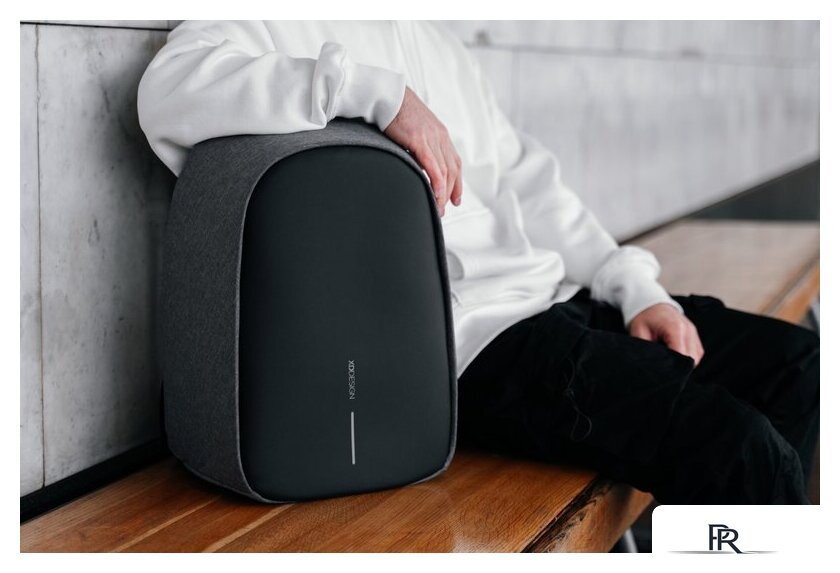 Городской рюкзак XD Design Bobby Hero Regular (серый) - Изображение №43 — Интернет-магазин ПроЗаказ