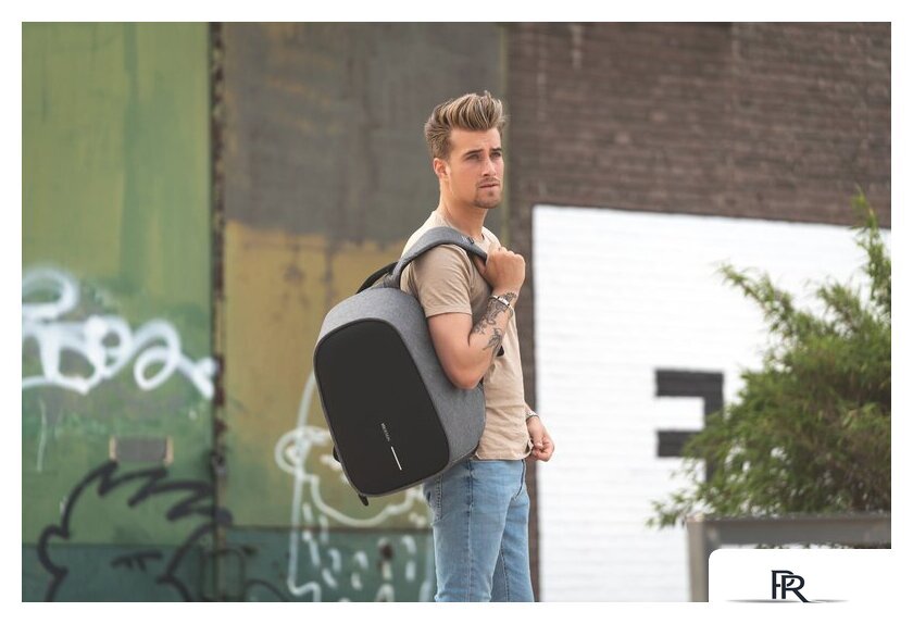 Городской рюкзак XD Design Bobby Hero Regular (серый) - Изображение №46 — Интернет-магазин ПроЗаказ