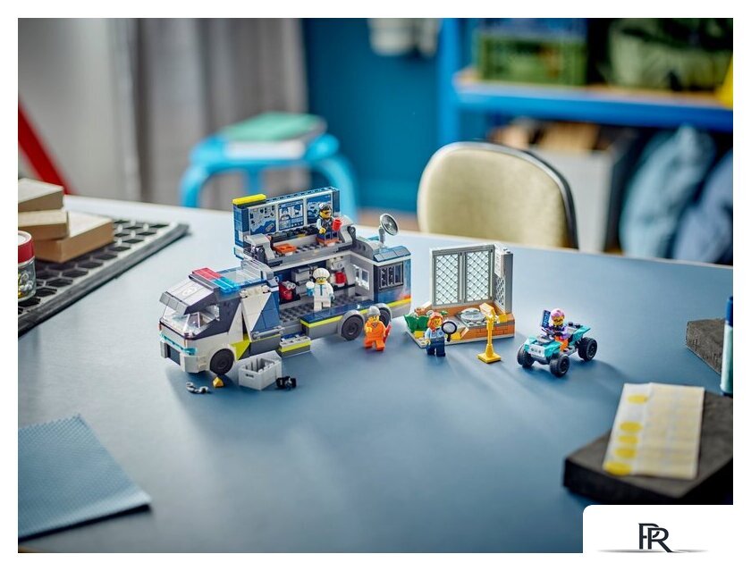 Конструктор LEGO City 60418 Полицейский мобильный грузовик для криминальной лаборатории - Изображение №8 — Интернет-магазин ПроЗаказ