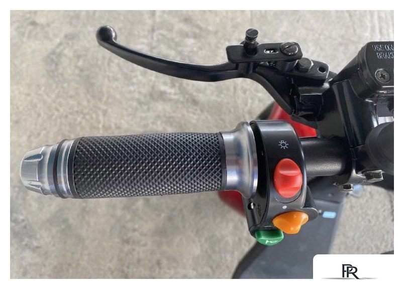 Электроскутер Yakama АР-Н0006B (красный) - Изображение №28 — Интернет-магазин ПроЗаказ