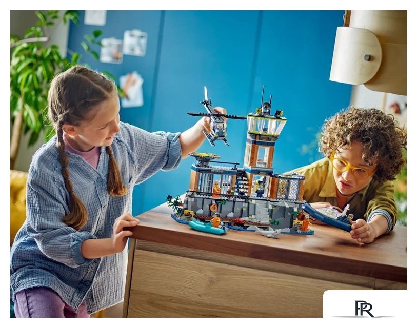 Конструктор LEGO City 60419 Полицейская тюрьма на острове - Изображение №9 — Интернет-магазин ПроЗаказ