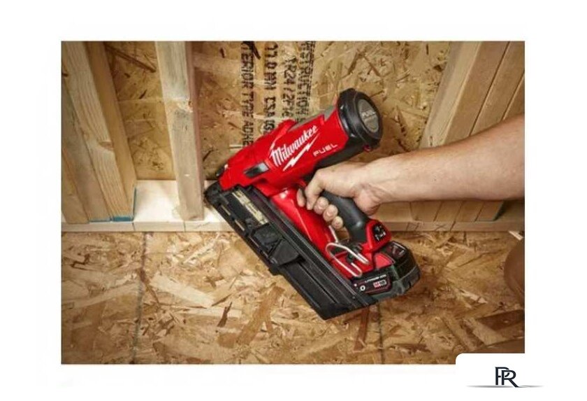 Гвоздезабиватель Milwaukee Fuel M18 FFNS-502C 4933478302 (с 2-мя АКБ, кейс) - Изображение №4 — Интернет-магазин ПроЗаказ