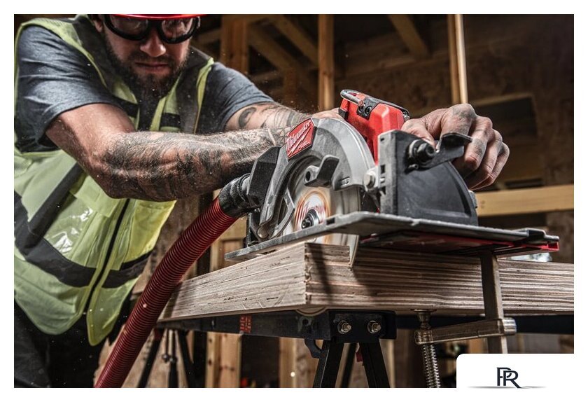Дисковая (циркулярная) пила Milwaukee M18FCS66GR3-0 4933493491 (без АКБ) - Изображение №6 — Интернет-магазин ПроЗаказ